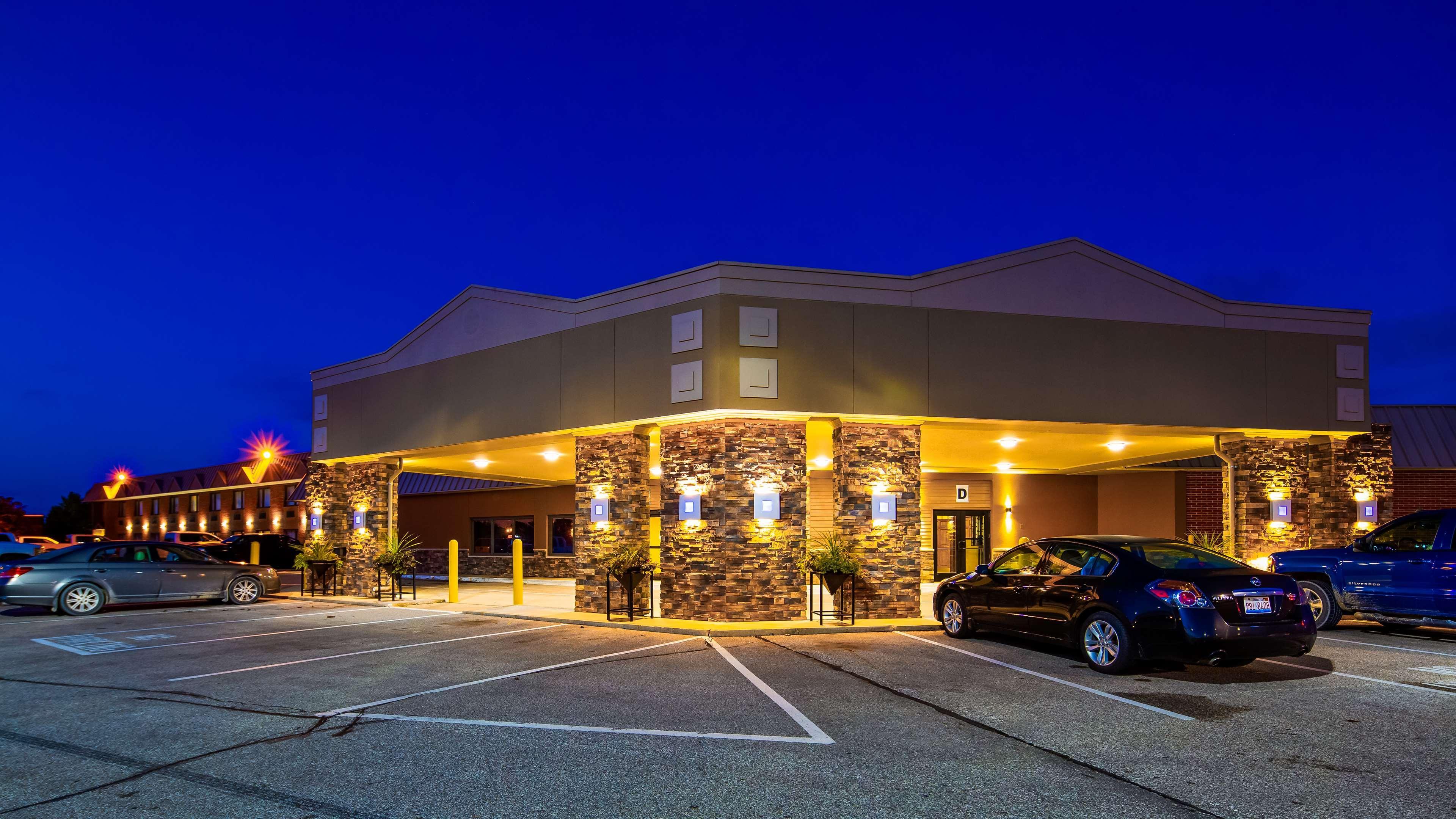 Crossroads Hotel & Event Center Fort Dodge Zewnętrze zdjęcie